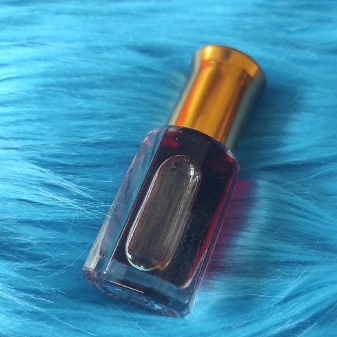 Minyak Kasturi Kijang /Cendana /Hajar Aswad 6ML 3 Botol Aroma Tahan Lama Berkualitas Import