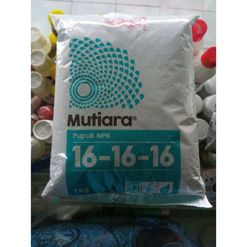 NPK MUTIARA 161616