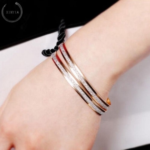 Perhiasan Gelang Fashion Untuk Wanita/Hadiah Kait Bentuk Lingkaran Beku Keren