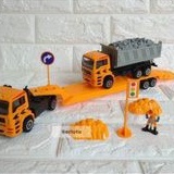 Diecast Truk Trailer Muatan Kombinasi