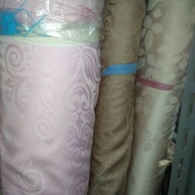 Sprei jaquard tencel 180+bedcover. Sprei hotel bintang 5