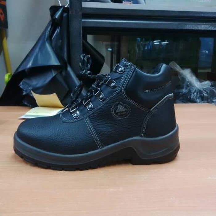 Sepatu Safety Shoes Bata Darwin Black