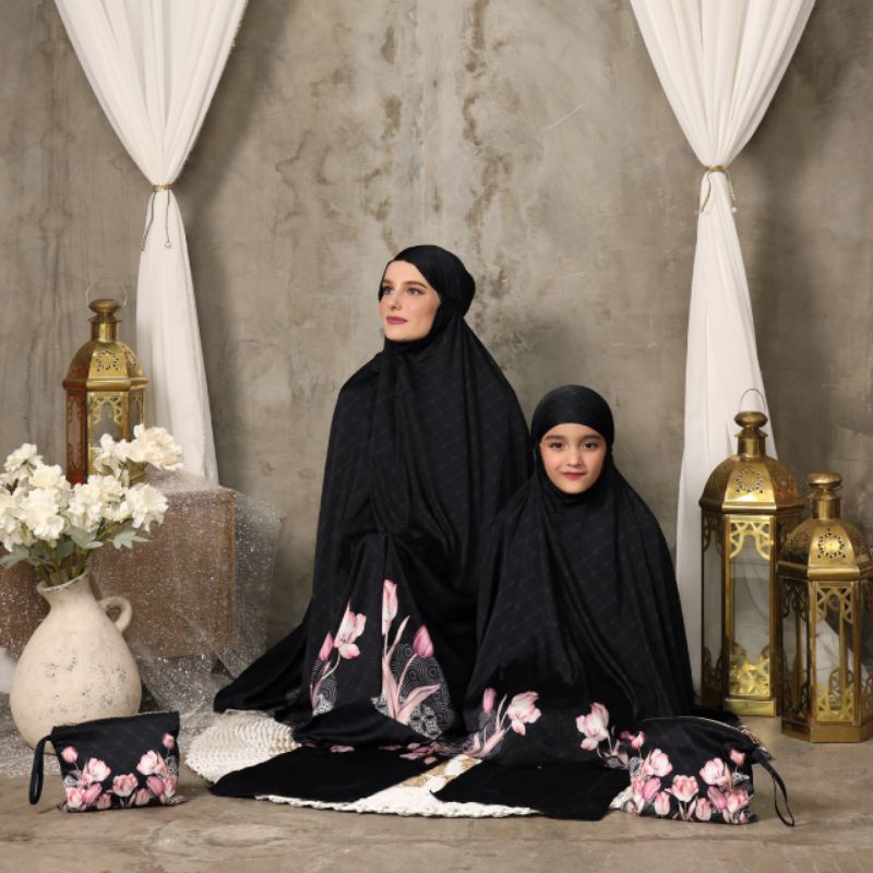 Mukena Sutra Devana x SF | Dewasa | Anak | Devana x SF | Mukena Traveling  | Mukena Sutra