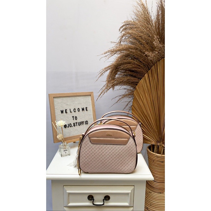 Sling bag BONIA SONIA lookalike