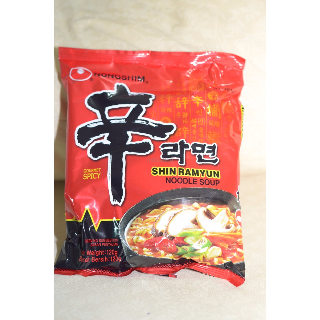 

Nongshim Shin Ramyun Gourmet Spicy Noodle Soup (Mie Instant)