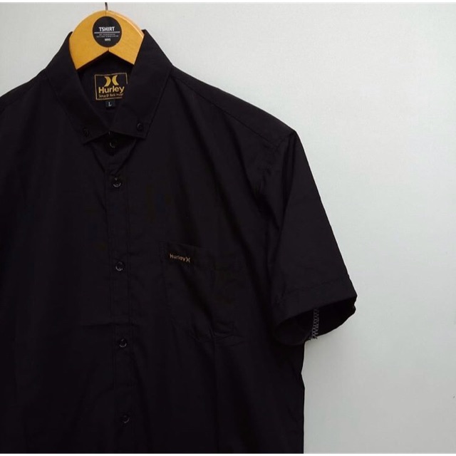 Kemeja Hurley