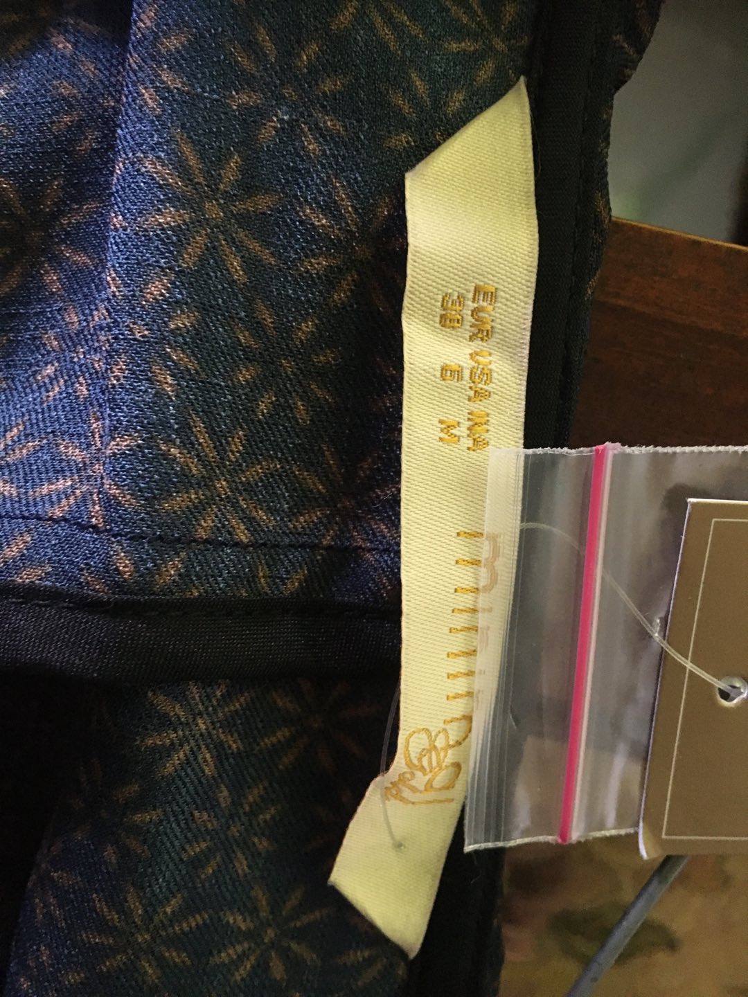 Minimal Antik Batik Shirt V2