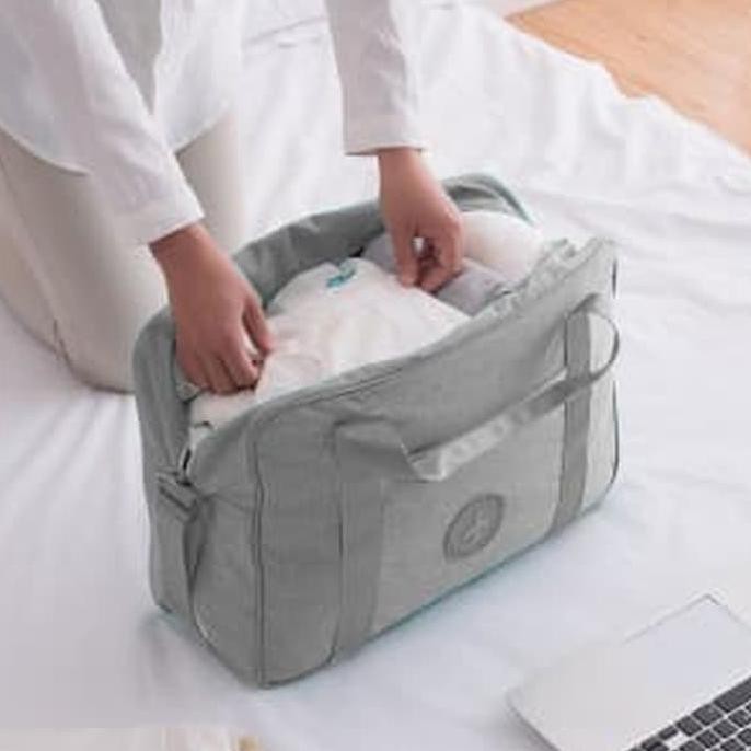 Foldable Travel Bag Tas Travel Praktis untuk Tempat Bawa Baju Pakaian Bepergian Mudik Ukuran Besar