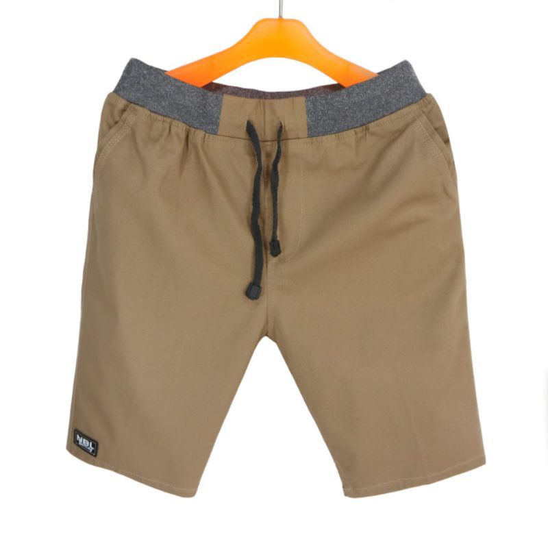 Celana pendek pria chinos
