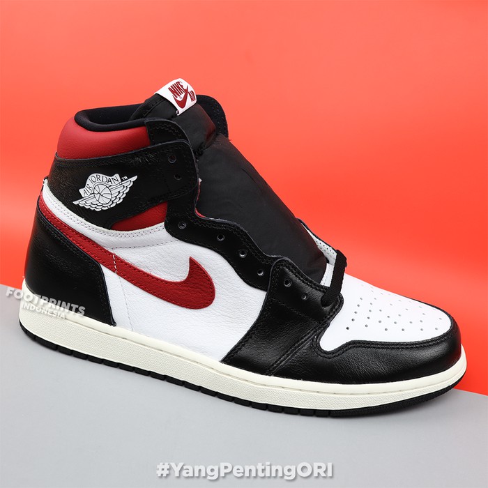 retro 1 og red and black