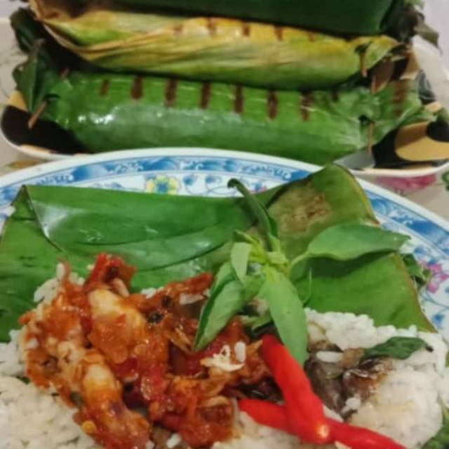 

Nasi bakar