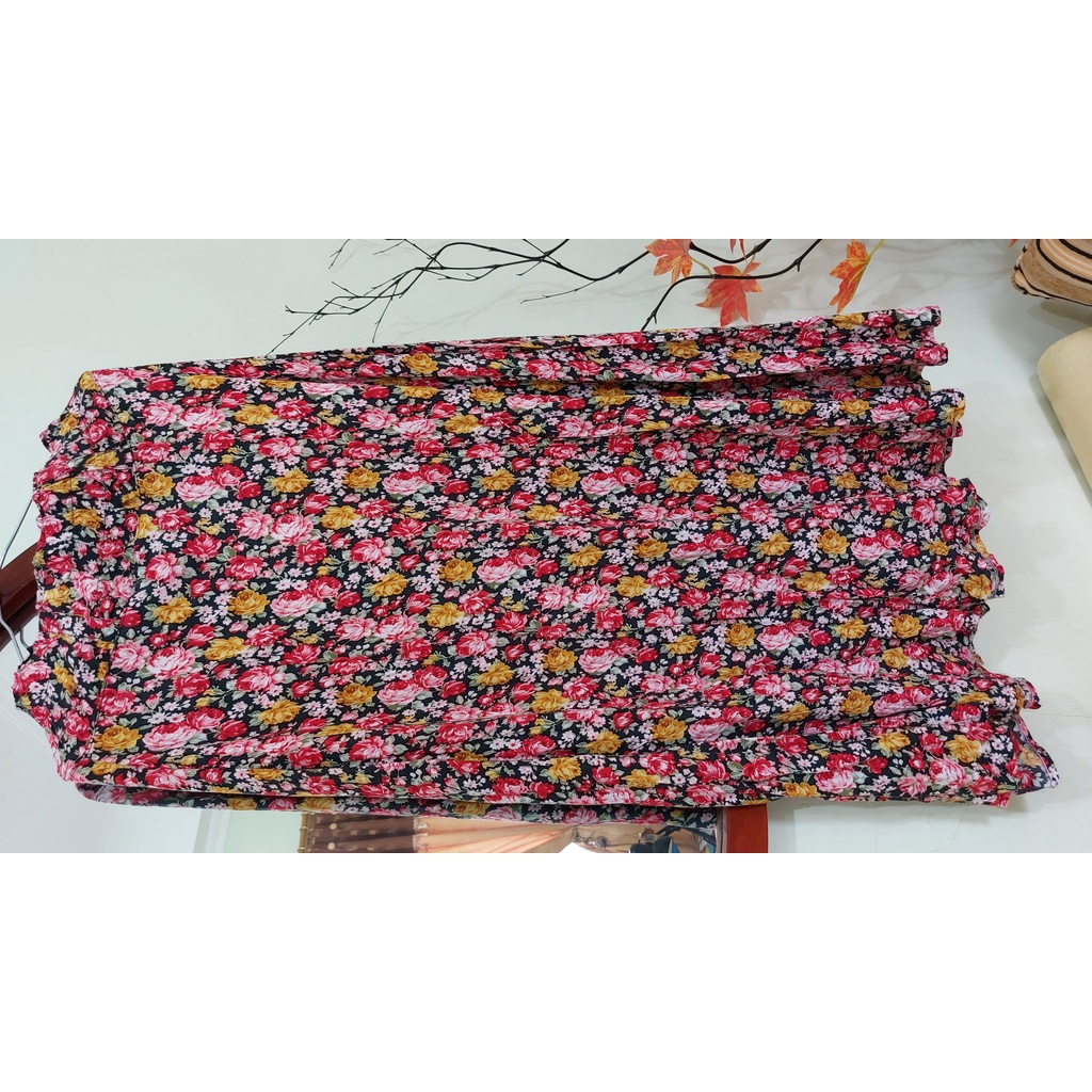 PRELOVED FLORAL SKIRT/KOREAN STYLE/KOREAN SKIRT