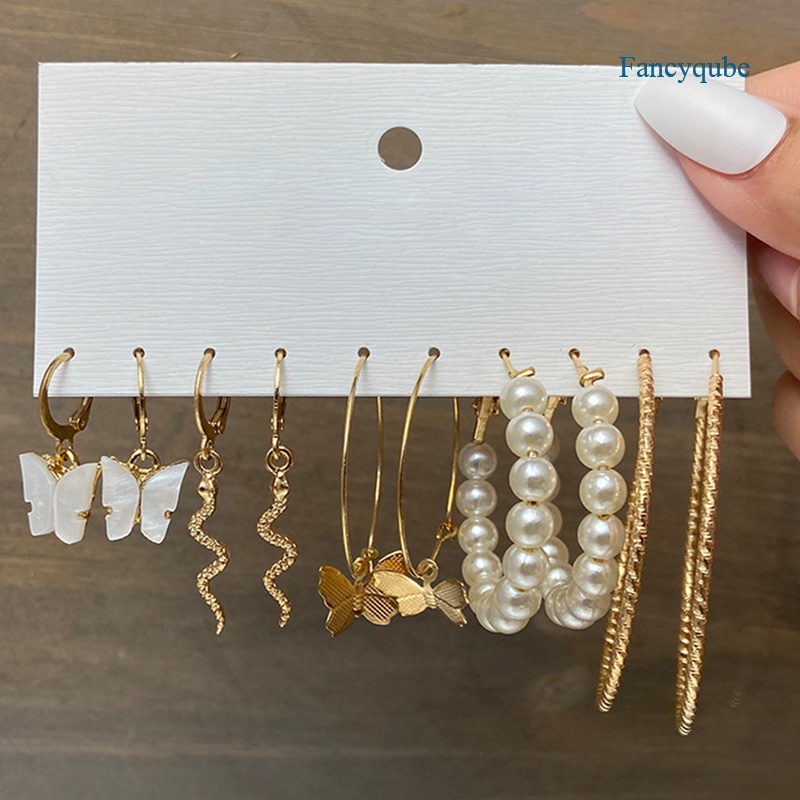 Set Anting Bentuk Butterfly Warna Emas Dan Silver Aksen Mutiara Bahan Resin Untuk Wanita