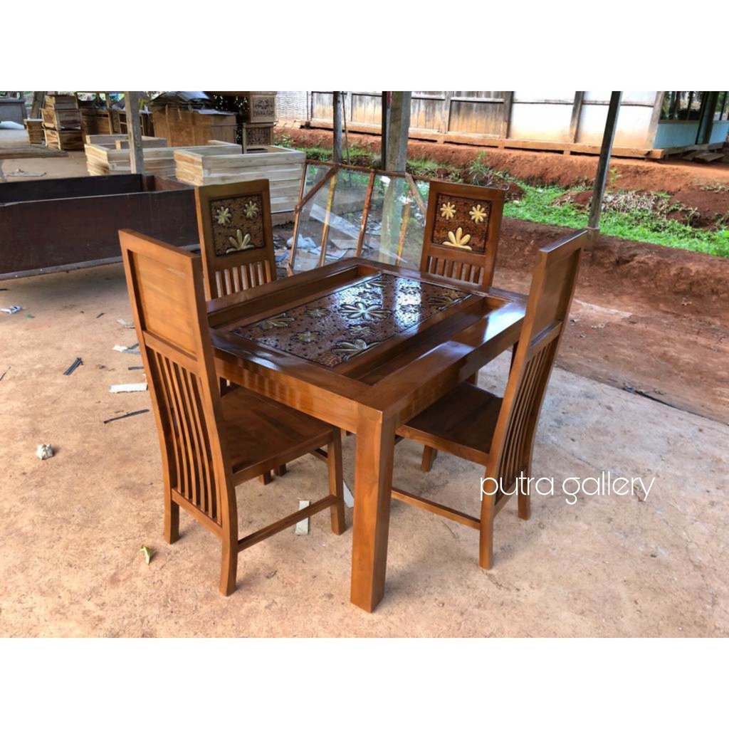 Meja makan / Kursi makan kayu jati / Meja makan balero 4 kursi / Furniture jati jepara