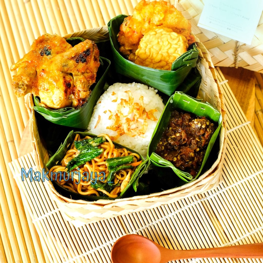 Besek Bambu Sepasang 15x15 / Besek Nasi Natural / Besek Pithi Kecil