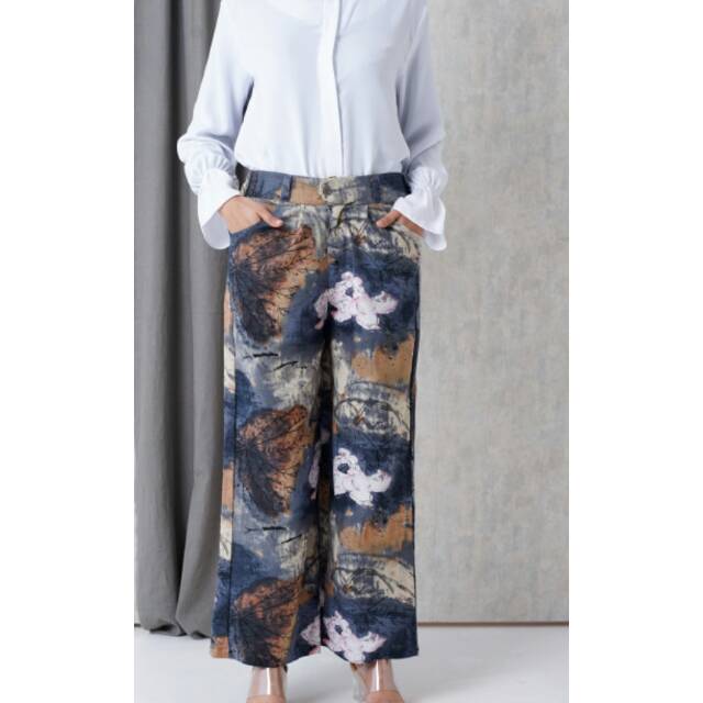 Kulot pants by pulchra