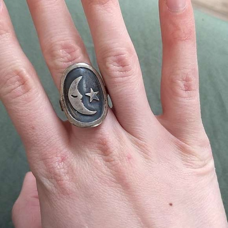 [X C Perhiasan] Hip Hop Rock Retro Wanita Fashion Bulan Cincin Pesta Perhiasan Aksesoris