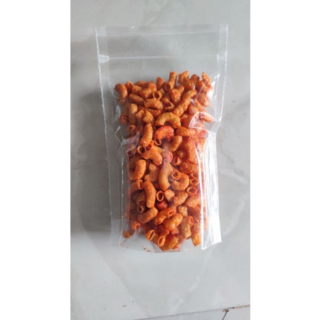 

makanan ringan makaroni