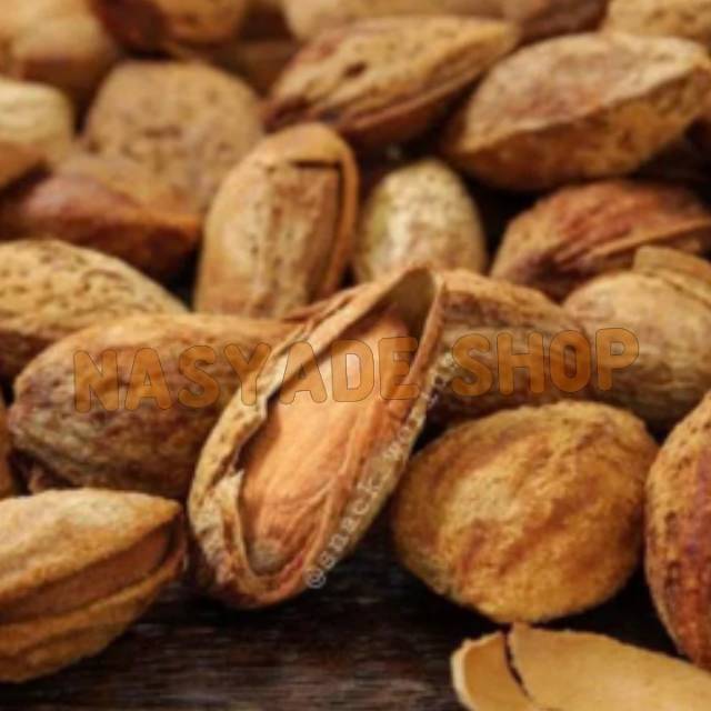 

Kacang Almond roasted/ kacang almond Panggang 250g