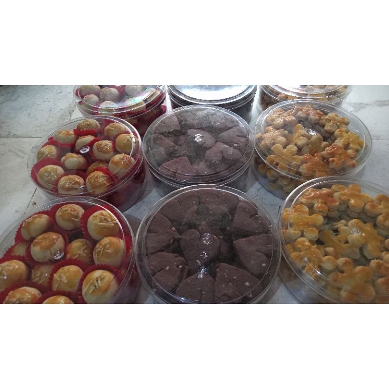 

1 paket kue lebaran per 1 mika berat SET KG