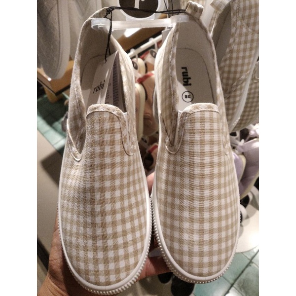 SEPATU RUBI SLIP ON ORIGINAL BEST SELLER