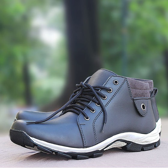 Sepatu Casual Pria Sepatu Kasual Boots Sepatu Casual Boot Sepatu Boot Bot Bots Pria  WR022