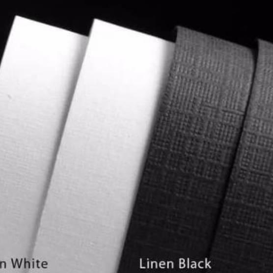 

10.10 FLASH SALE 1 LEMBAR KERTAS KARTON LINEN HITAM PUTIH BESAR PLANO