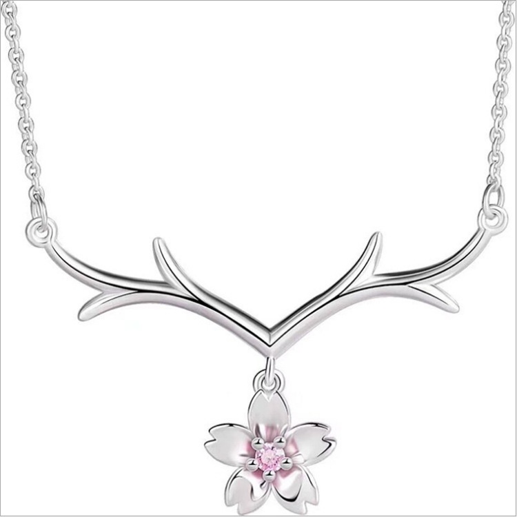 Sakura Deer-kalung fashion Original Arctic Deer Klavikula liontin bunga temperamen sederhana kalung