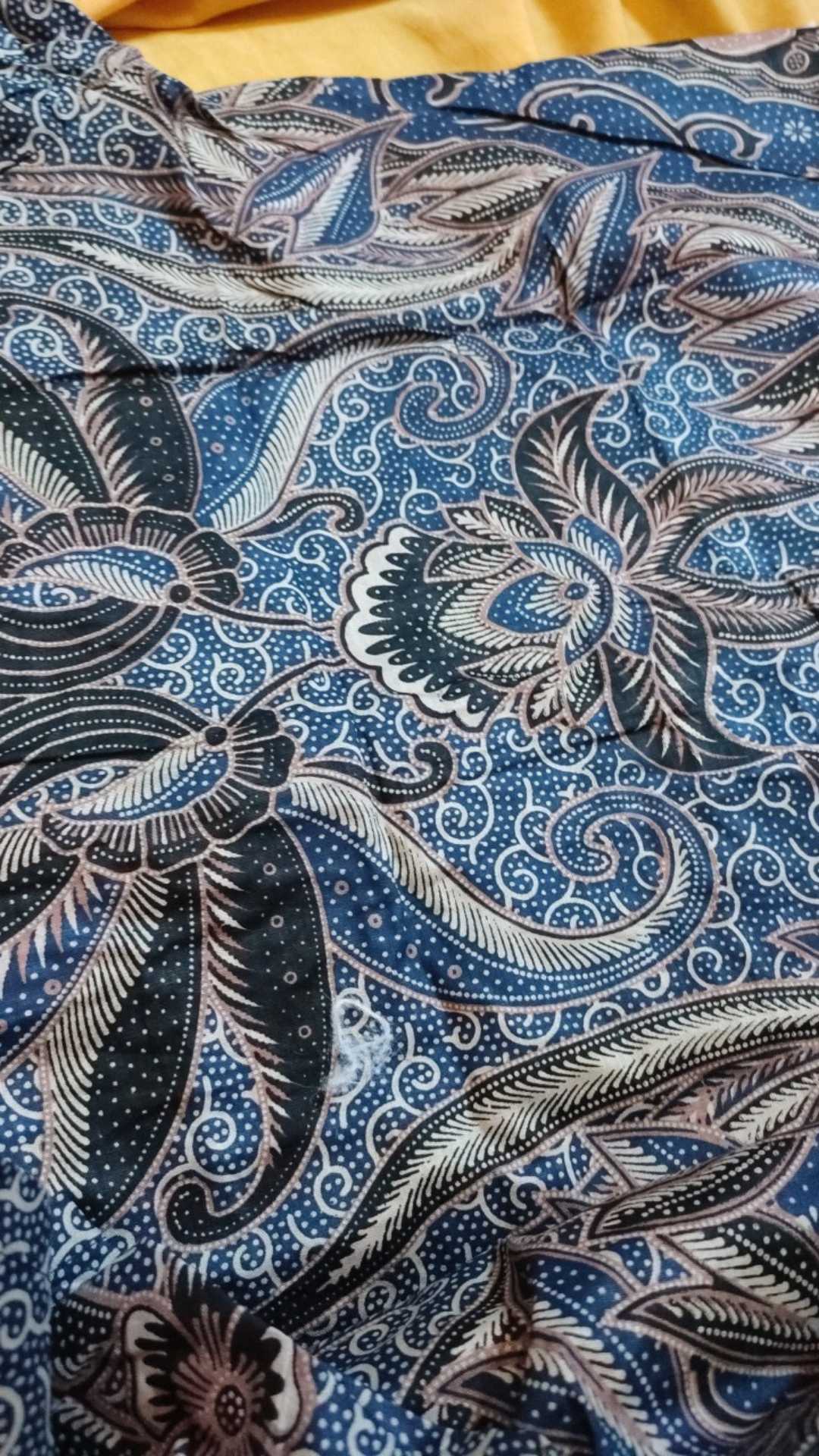 Batik Myrna - Kemeja Batik Lengan Pendek Baju Atasan Pria Ceplok Navy