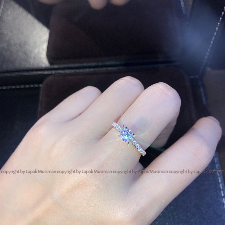 [Bayar di Tempat] Cincin Wanita Cewek Batu American Diamond Berlian Gold Emas Mewah