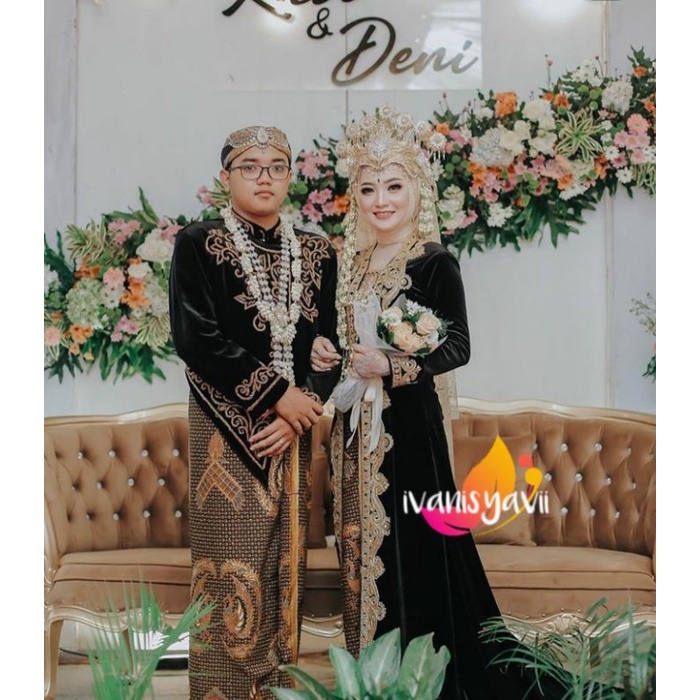 Sepasang Jarik Pengantin Prodo - Motif Truntum Manggar