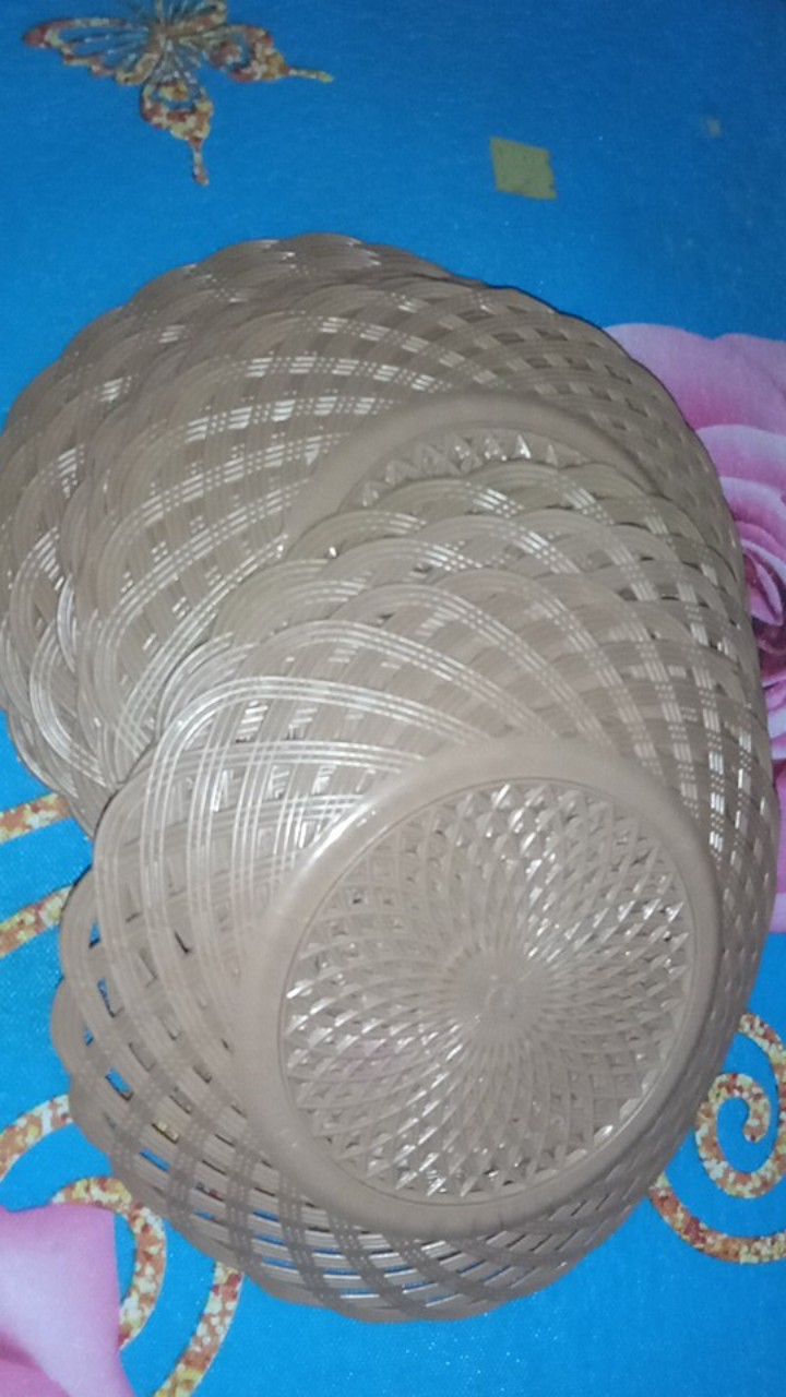 B-123 Piring Rotan Plastik Lusinan Isi 12 Pcs Per Lusin Bq