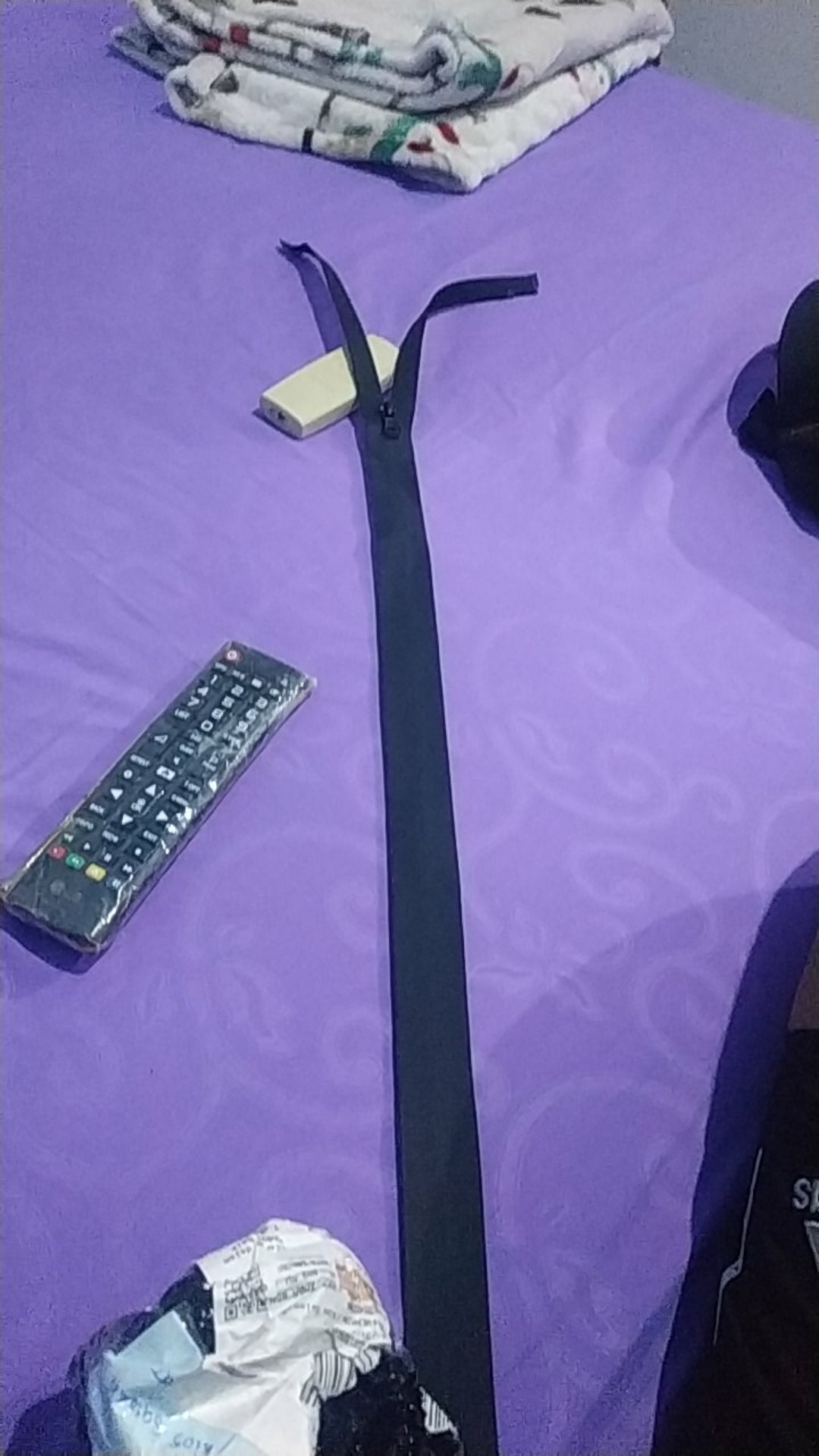 Daun Zipper Waterproof Potongan 70/75/80 Cm