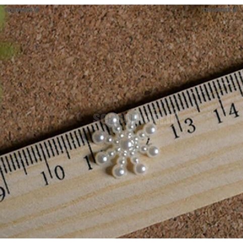 Snowflake Beads FlatBack (100pcs)