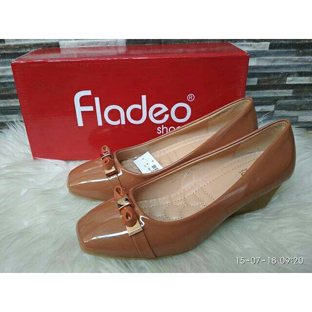 sepatu wedges fladeo