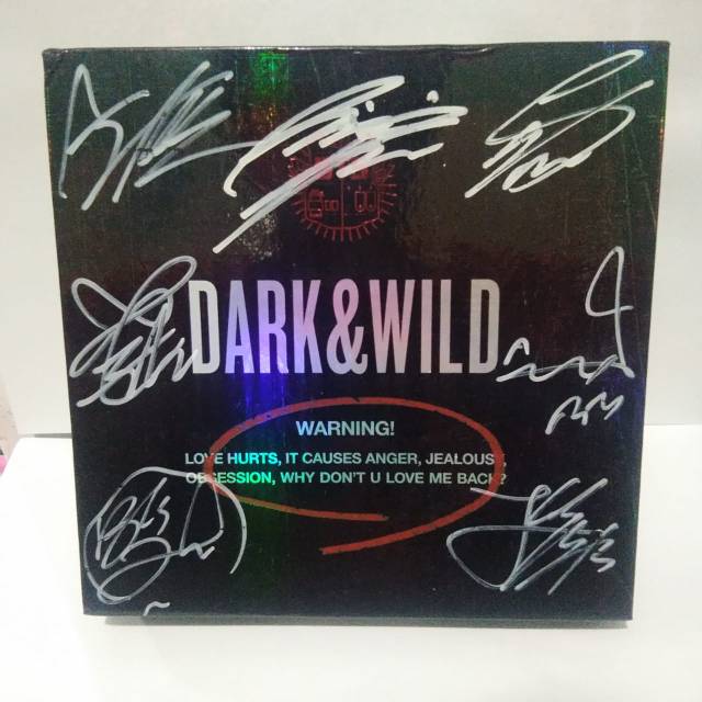 BTS SIGNED ALBUM