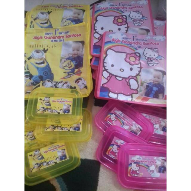 Tas ulang tahun dan kotak makan