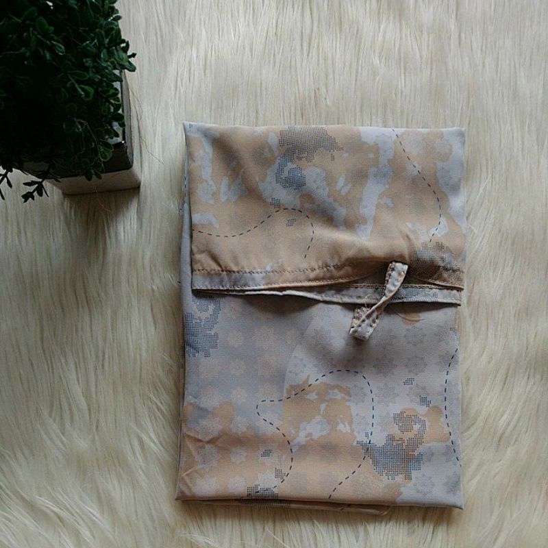 Bergo motif-Motif 9