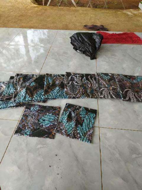 Batik Couple Keluarga - Couple Keluarga/ Couple Batik Keluarga/batik 2525/couple Batik