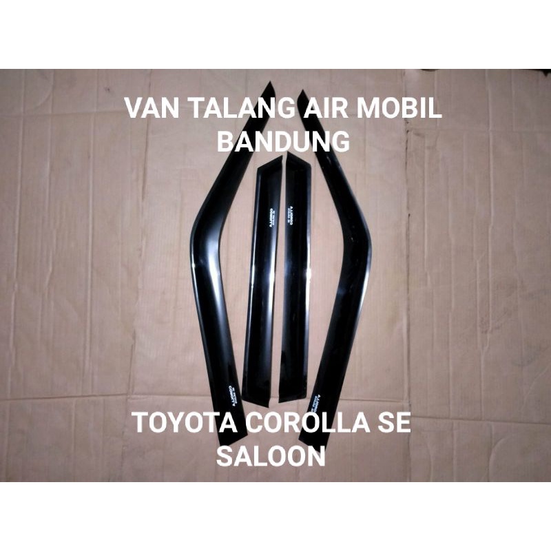 Talang Air Mobil Toyota Corolla SE Saloon
