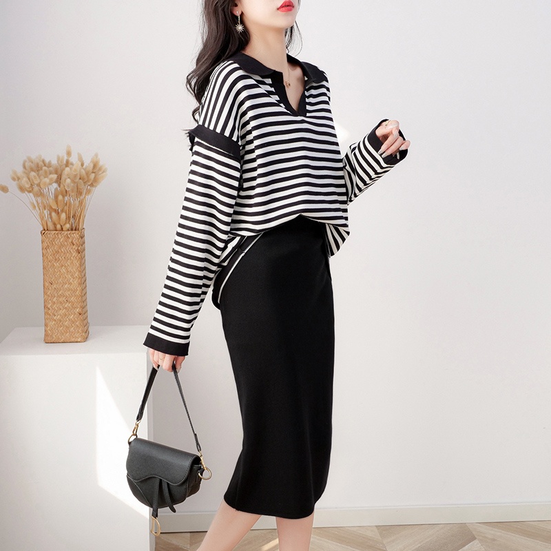 【Elegant】Korean Long Sleeve Turn Down Neck Striped Oversize One Set Sweater &amp; Plain Skirts 7380