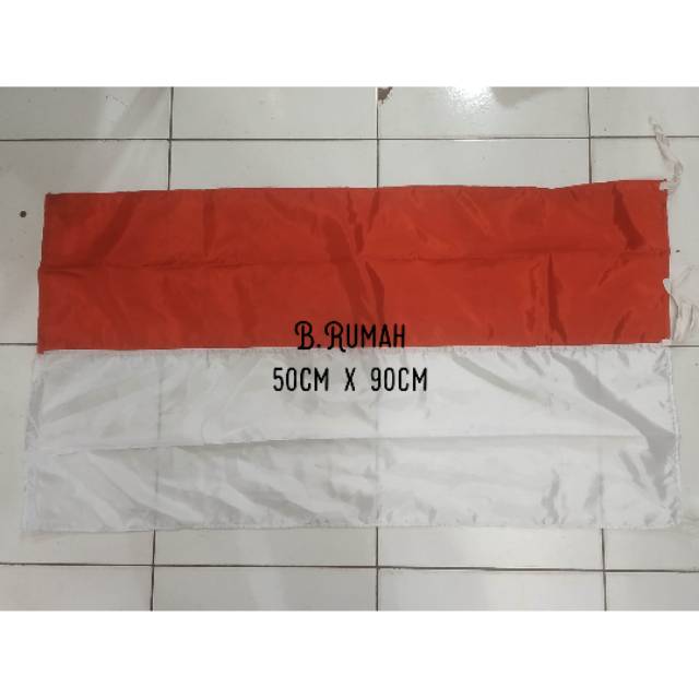 Bendera Merah Putih Rumah