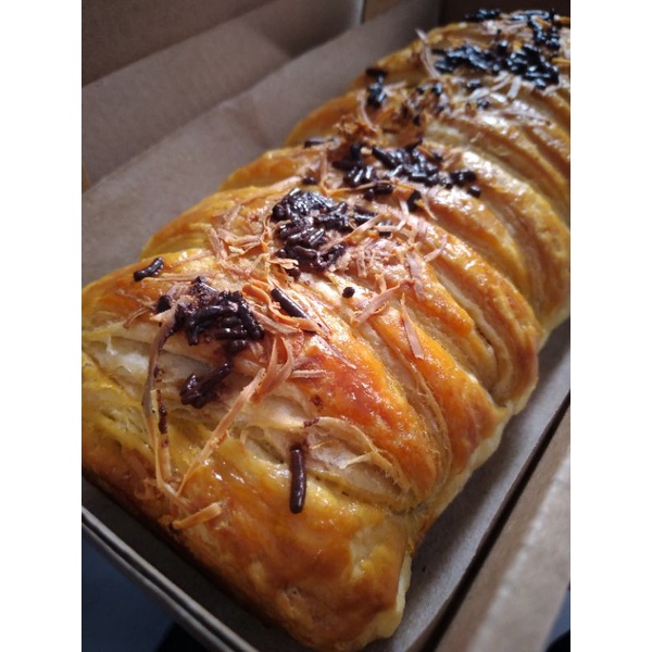 

STRUDEL COKLAT KEJU