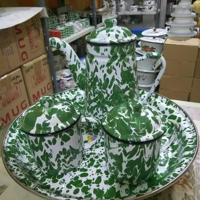 TEKO NAMPAN BAKI MUG CANGKIR GELAS ENAMEL BLURIK BLIRIK LURIK LORENG HIJAU 1 SET VINTAGE KUNOJADOEL