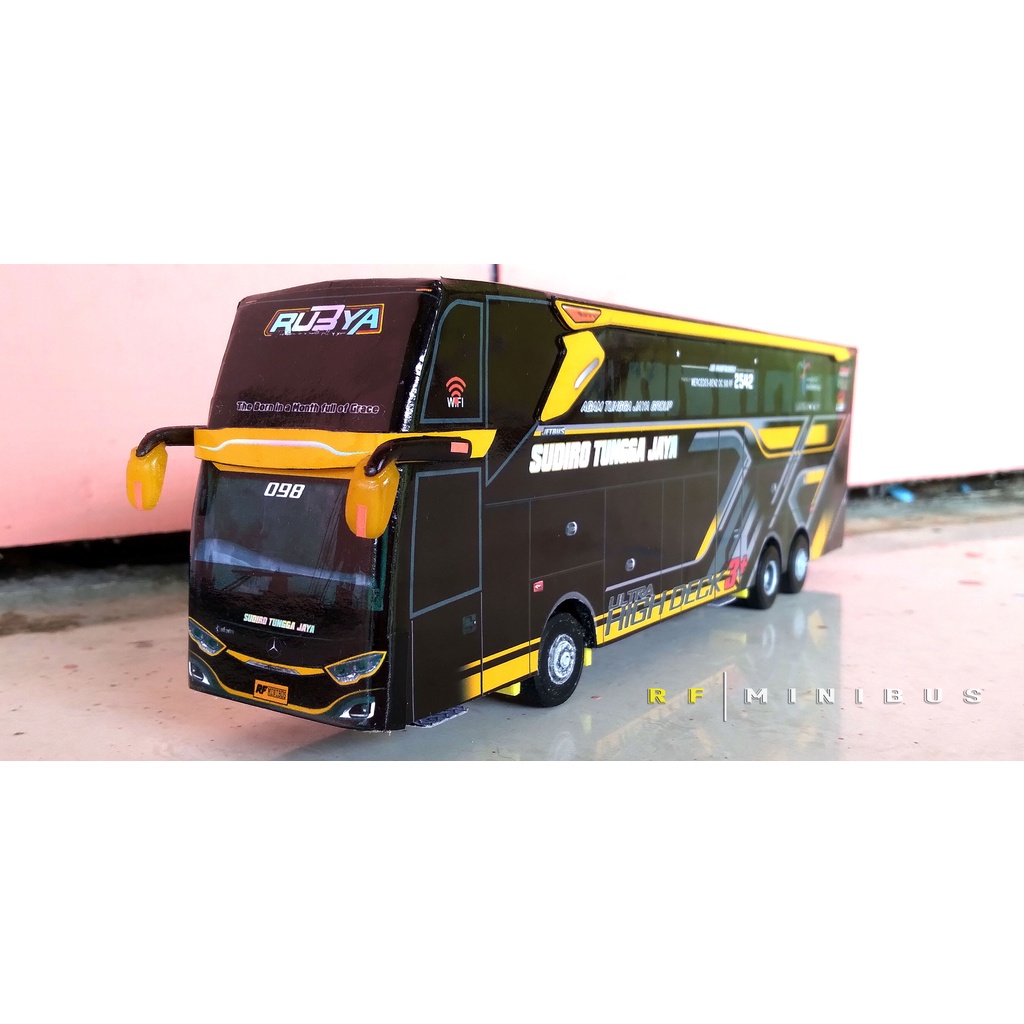 Miniatur Bus STJ (Rubya) Skala 1:50