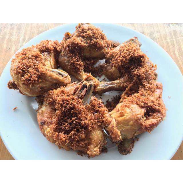 

Ayam Rempah Kuning Spesial Dada/Paha