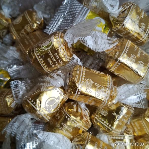 

IdUu1U5--PERMEN KELAPA NEWYORK HOPJES BERAT 250GR