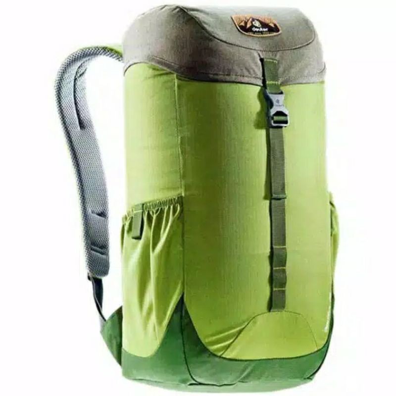 Deuter walker 16