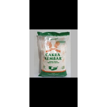 

Tepung terigu cakra 1kg