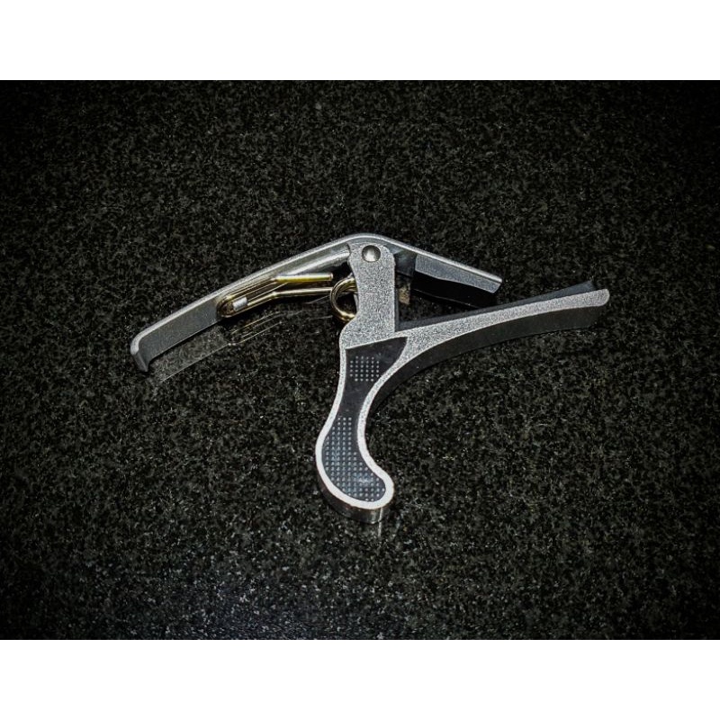 CAPO GITAR  BAHAN ALUMUNIUM ALLOY